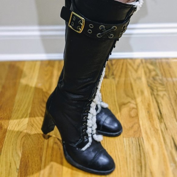 COACH Knee-High Lace-up Leather Boots Size 8 EUC - Picture 3 of 14